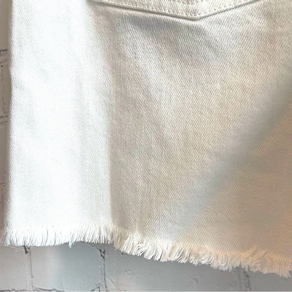NWT Lauren Ralph Lauren White Jean Shorts Size 8 - Picture 5 of 5